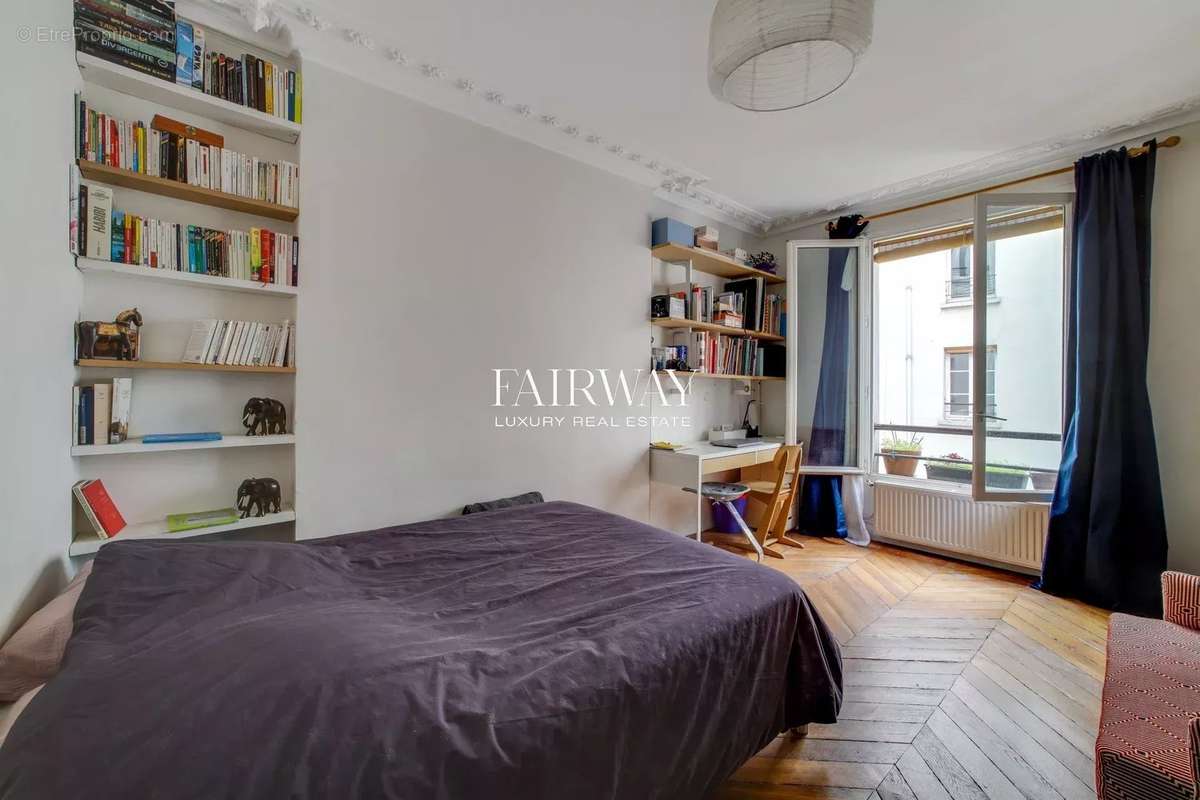 Appartement à PARIS-10E