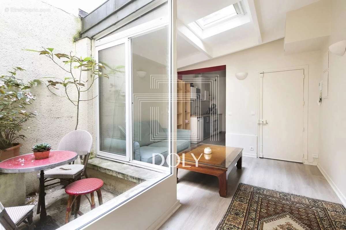 Appartement à PARIS-5E