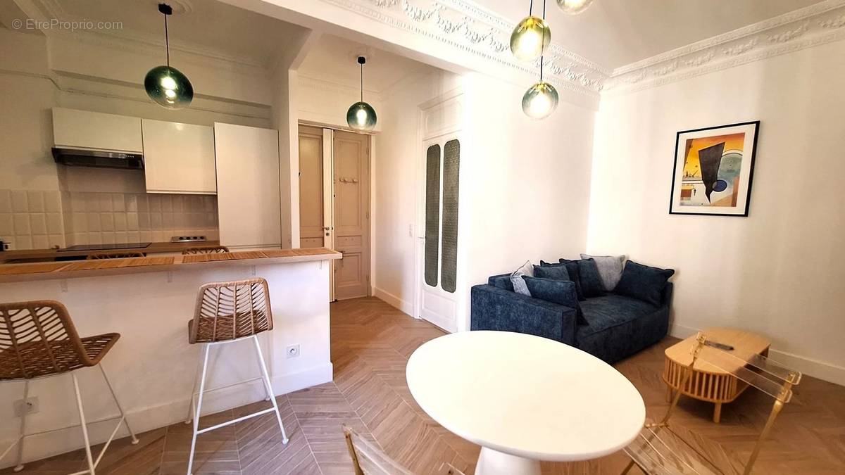 Appartement à NICE