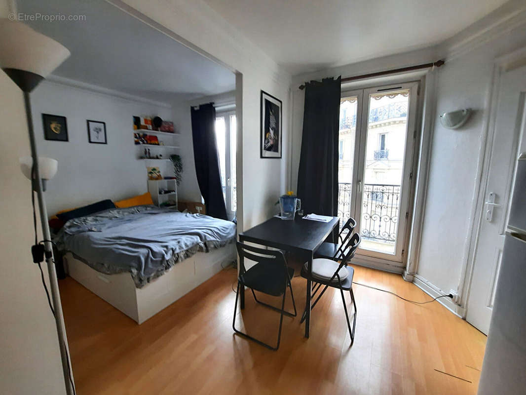 Appartement à PARIS-9E