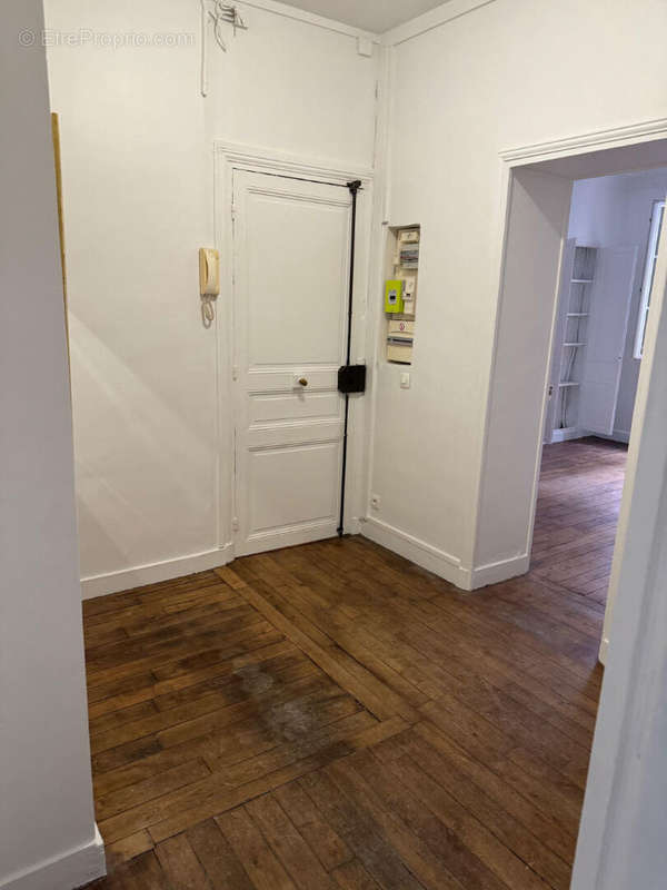 Appartement à PARIS-15E