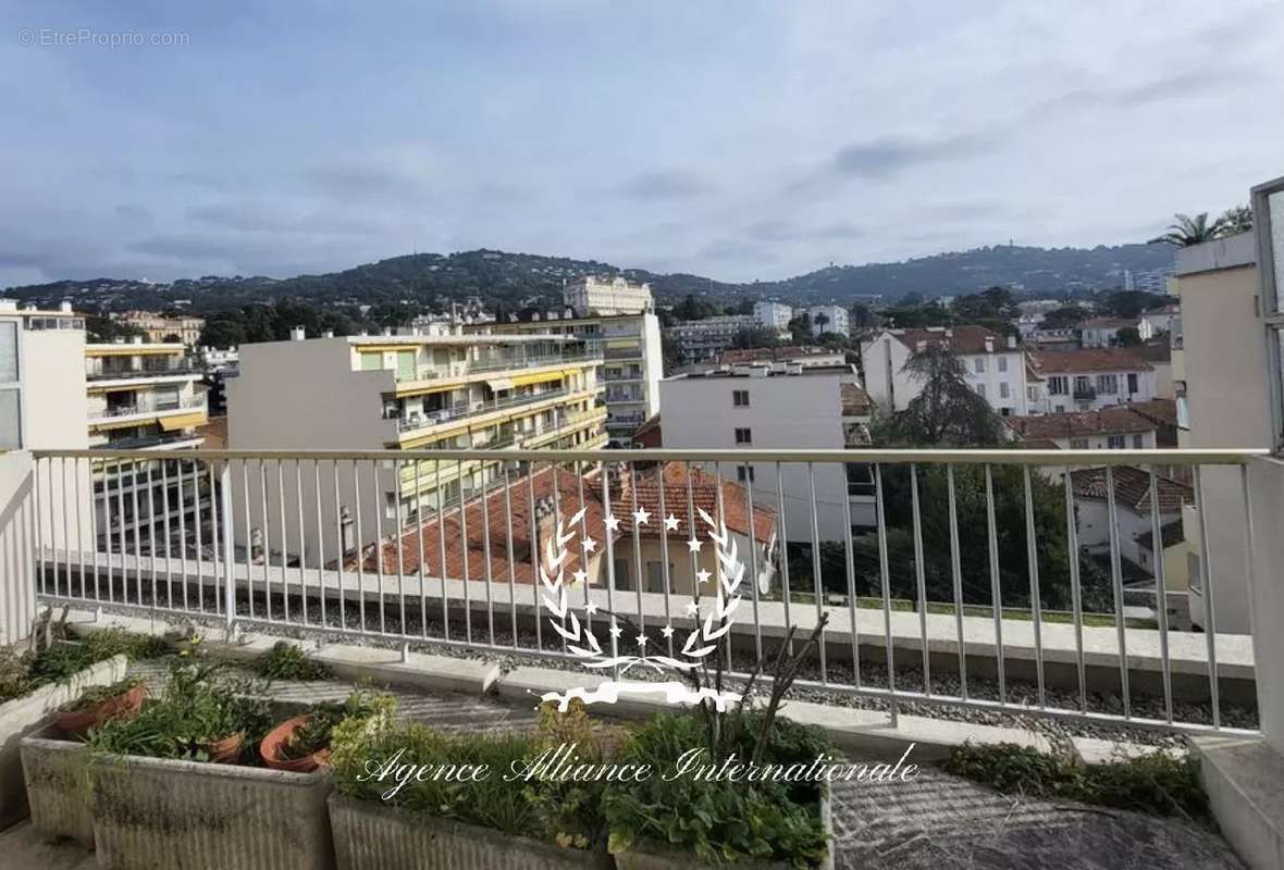 Appartement à CANNES