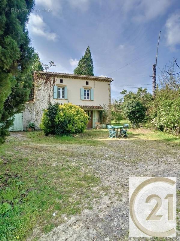 Maison à LABASTIDE-D&#039;ANJOU