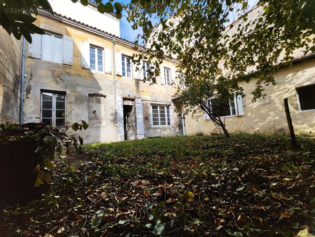 Maison à LIBOURNE