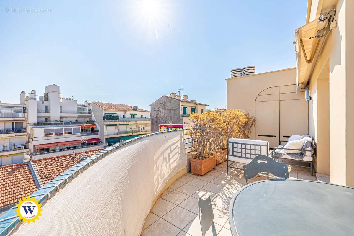 Appartement à NICE