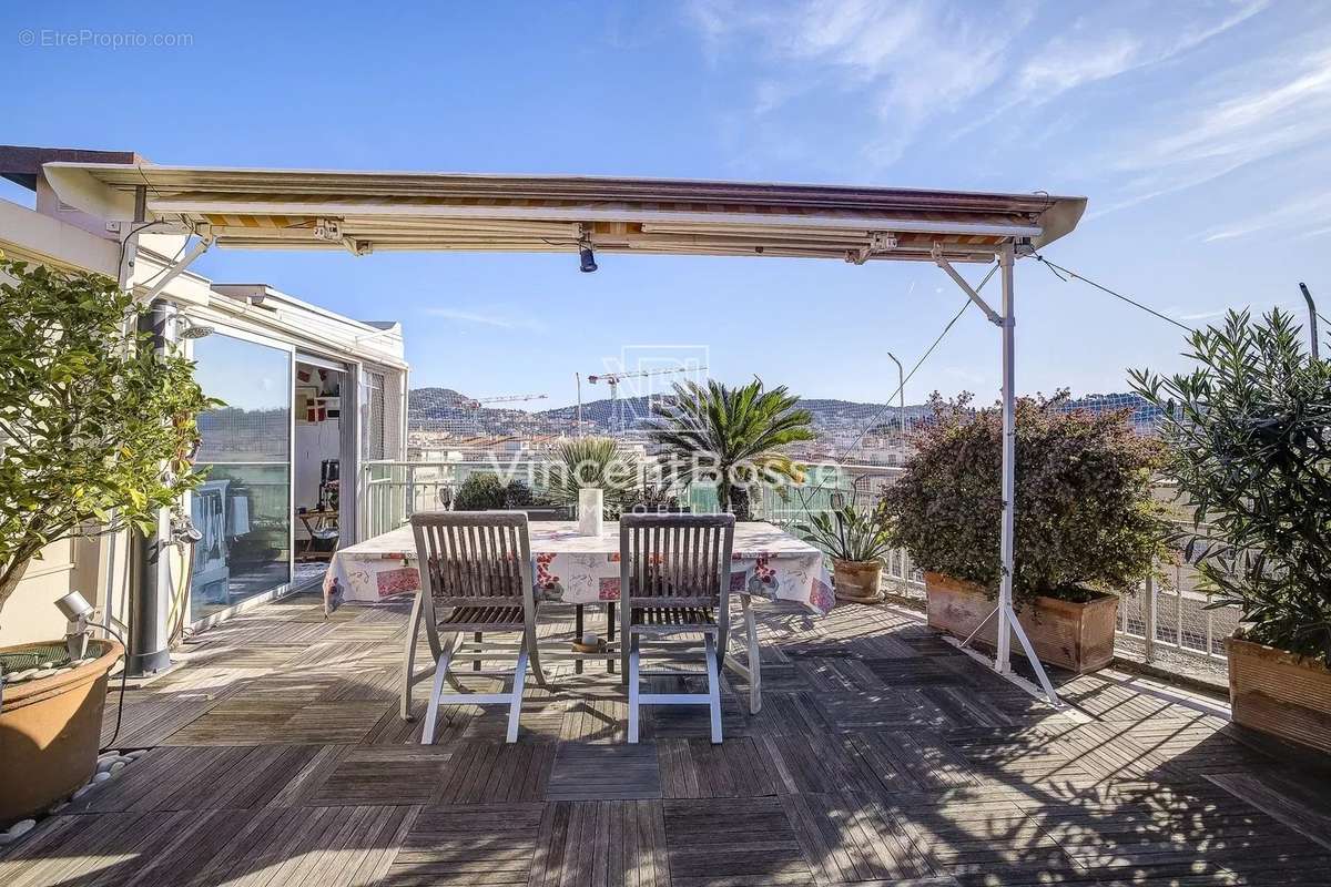 Appartement à NICE