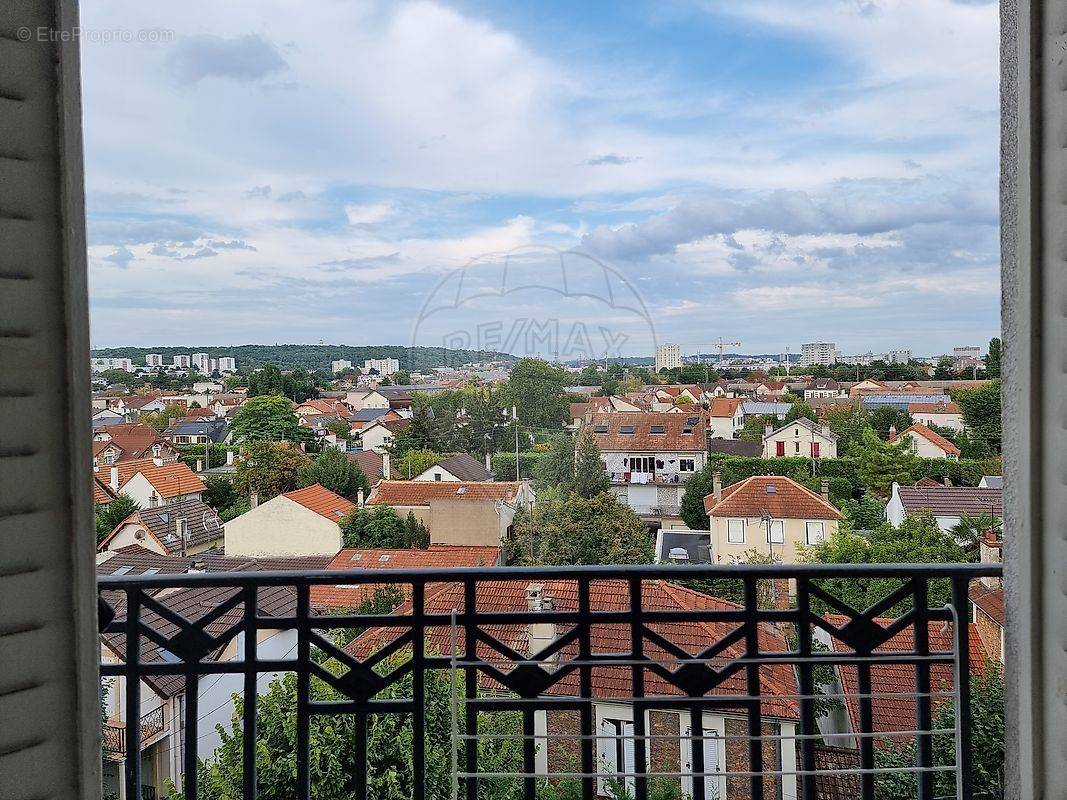 Appartement à LE PERREUX-SUR-MARNE