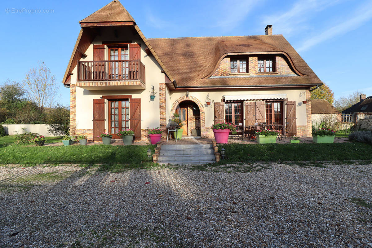 Maison à AMFREVILLE-SUR-ITON