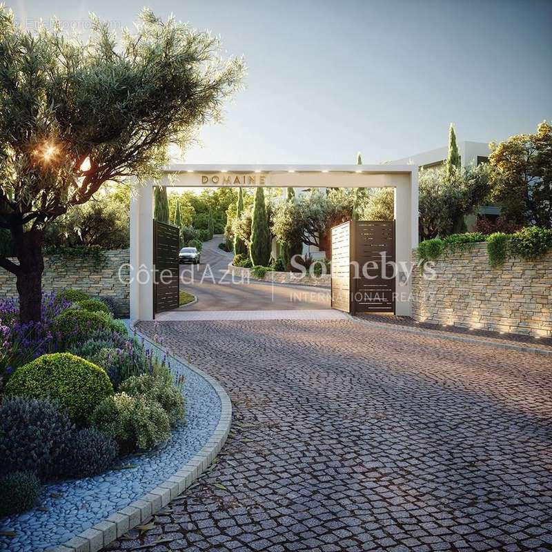 Maison à MOUGINS