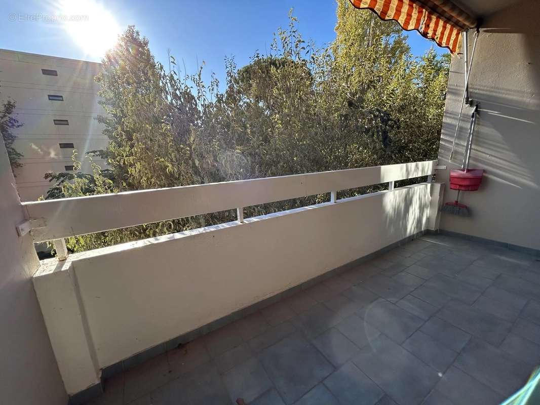 Appartement à MARSEILLE-11E