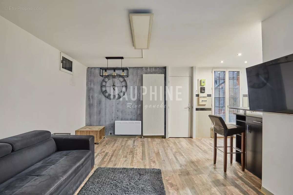 Appartement à PARIS-19E