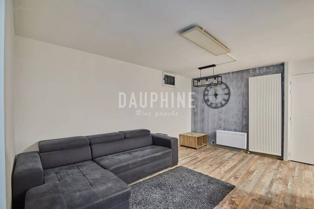 Appartement à PARIS-19E