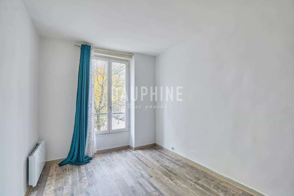 Appartement à PARIS-19E