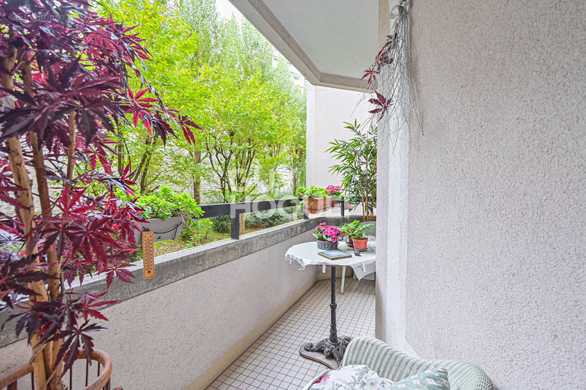 Appartement à PARIS-12E