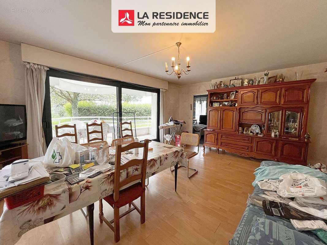 Appartement à VELIZY-VILLACOUBLAY