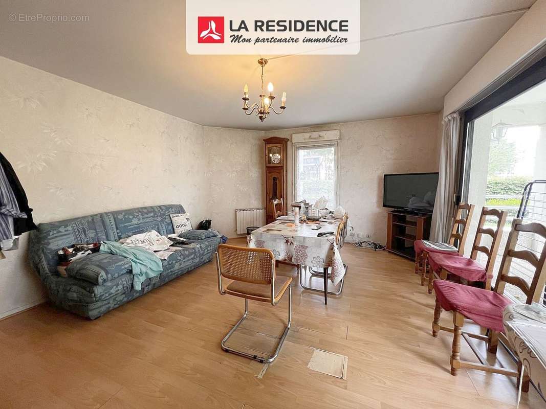 Appartement à VELIZY-VILLACOUBLAY