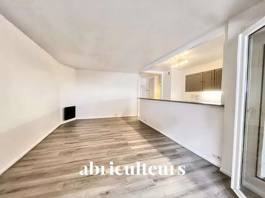 Appartement à SURESNES