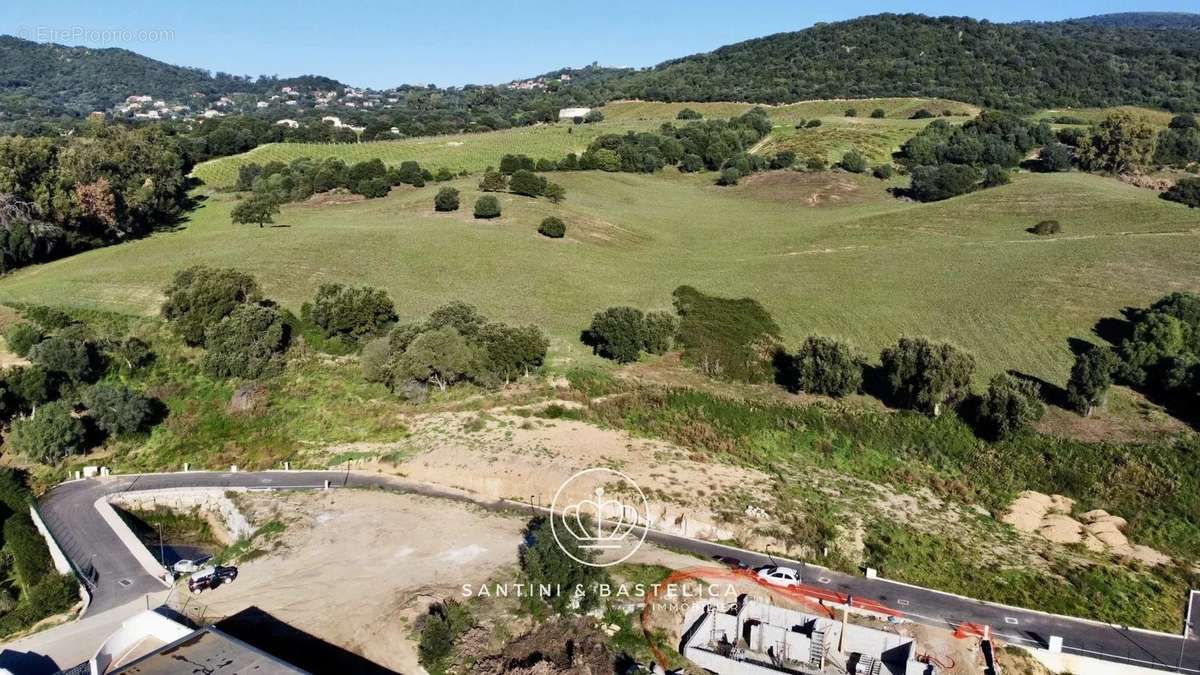 Terrain à AJACCIO