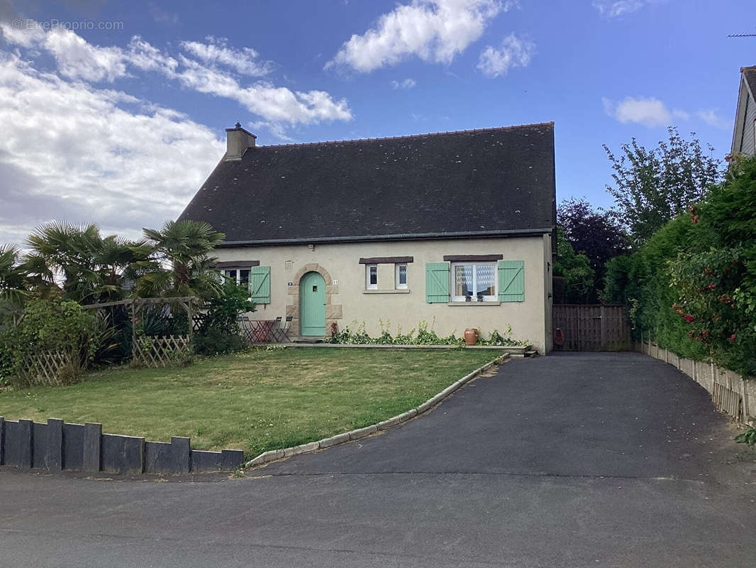 Maison à CAULNES