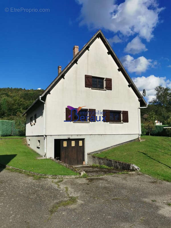 Maison à VILLEQUIER