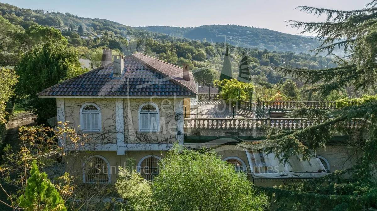 Maison à MONTAUROUX