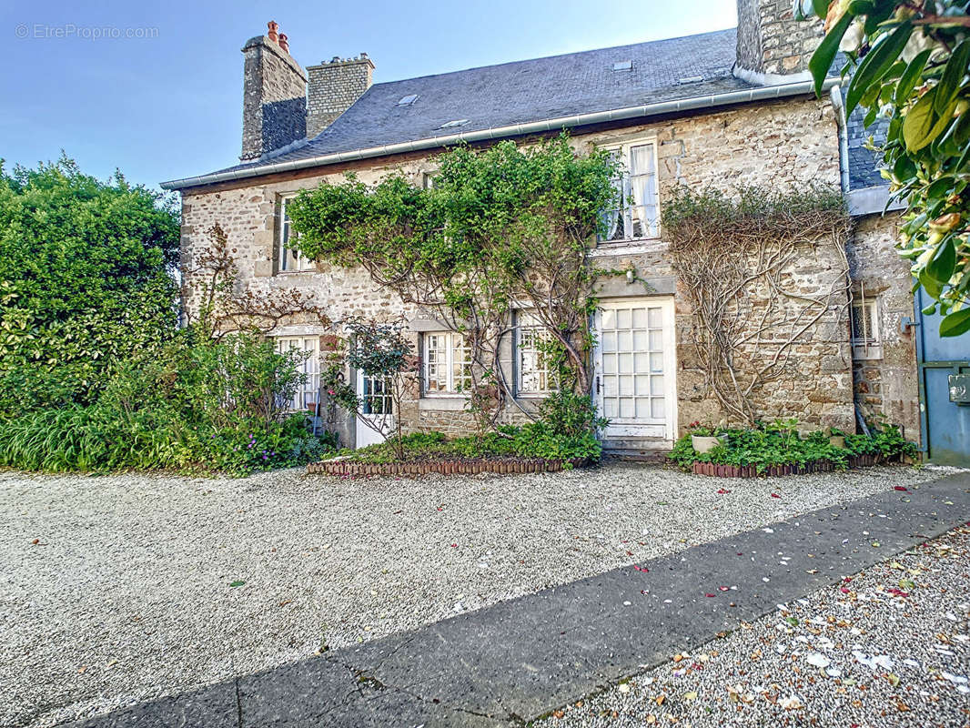 Maison à AVRANCHES