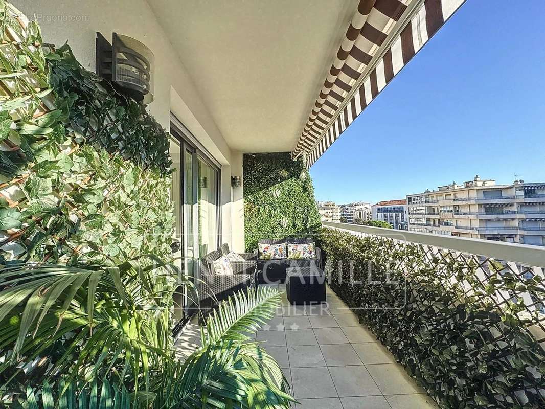 Appartement à CANNES