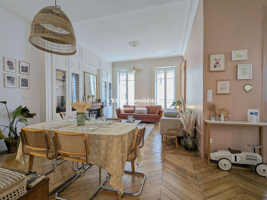 Appartement à LYON-6E