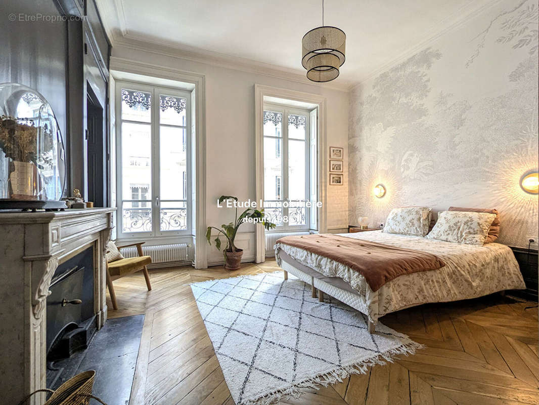 Appartement à LYON-6E