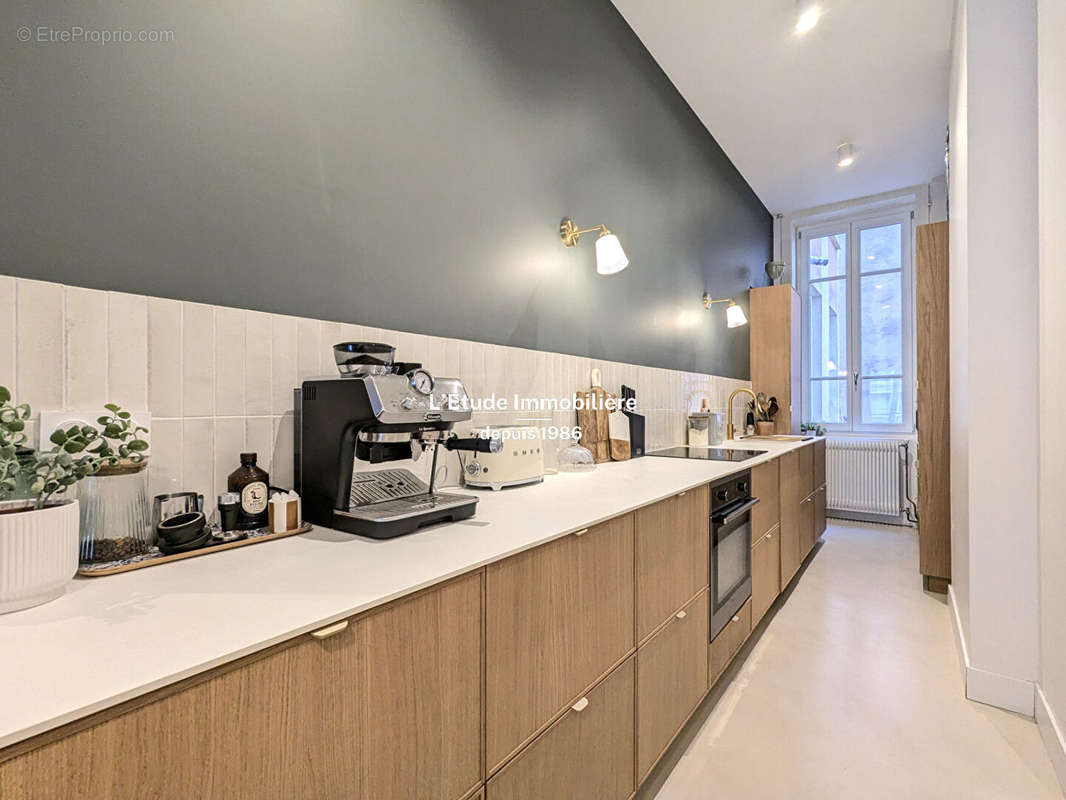 Appartement à LYON-6E