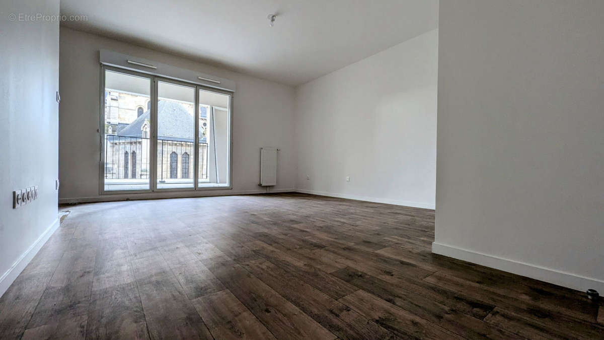 Appartement à SAINT-DENIS