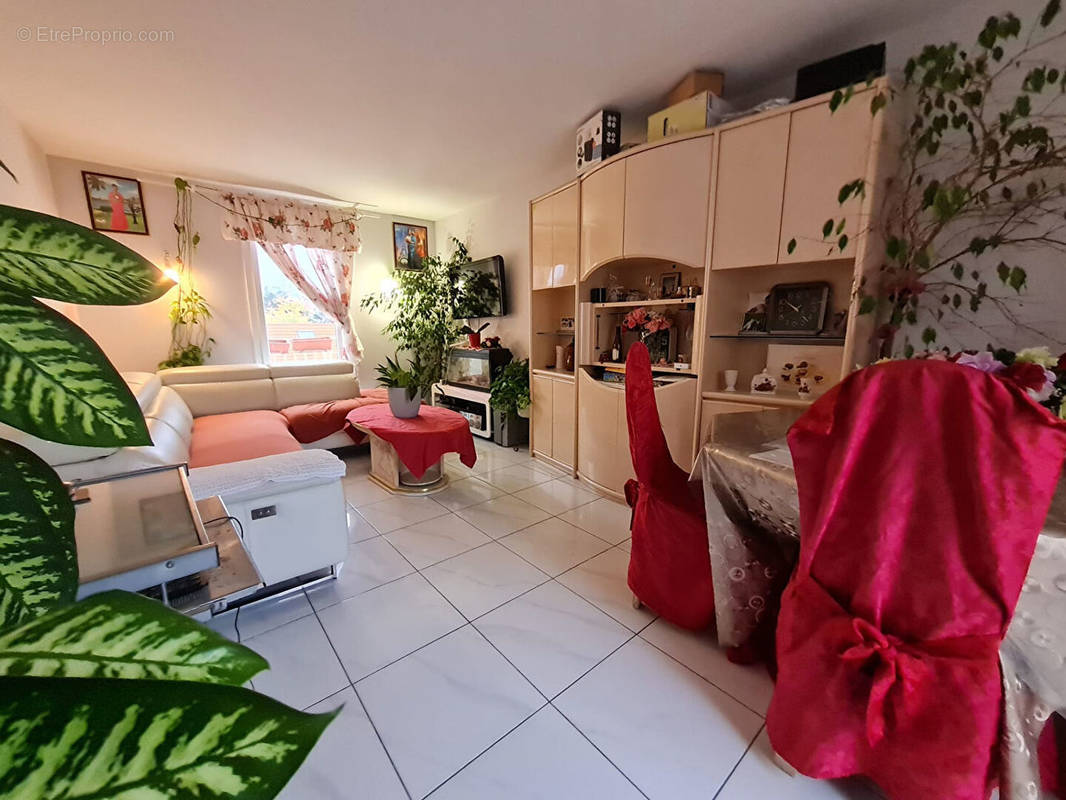 Appartement à MONTMAGNY