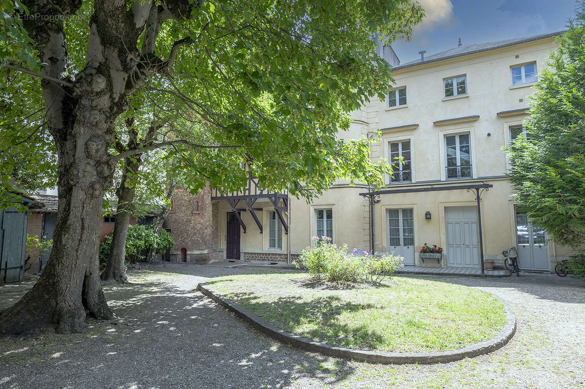 Appartement à VERSAILLES