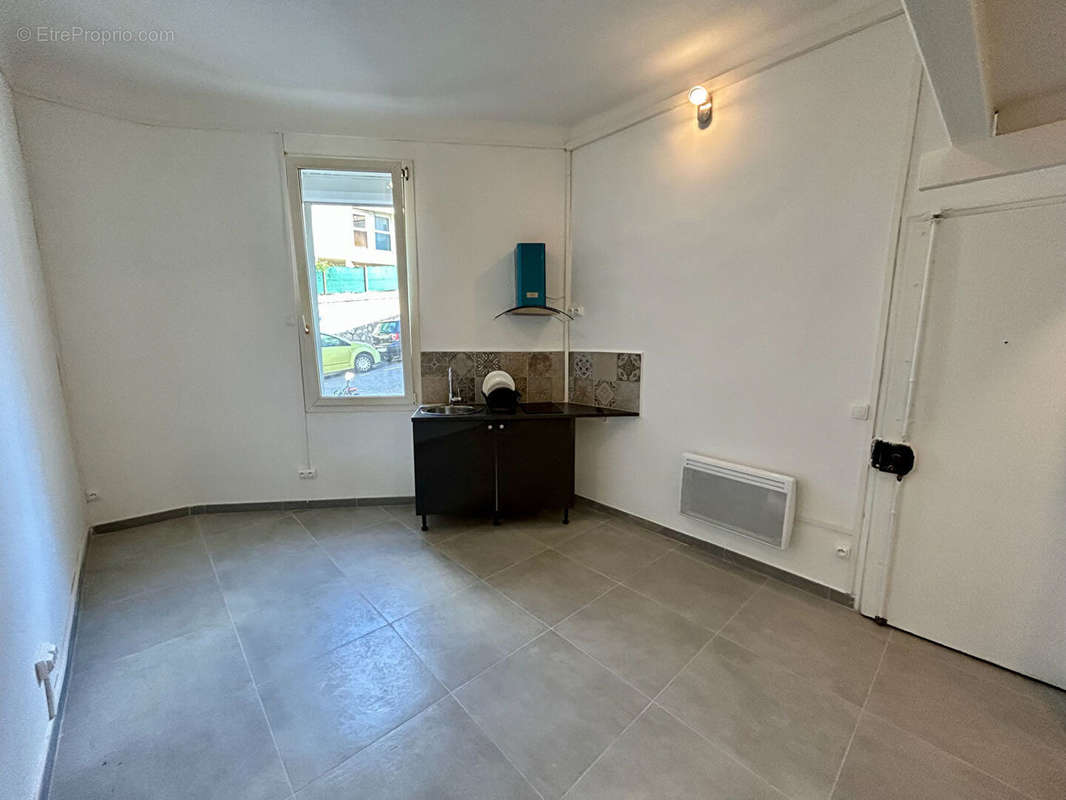 Photo 3 - Appartement à MARSEILLE-7E