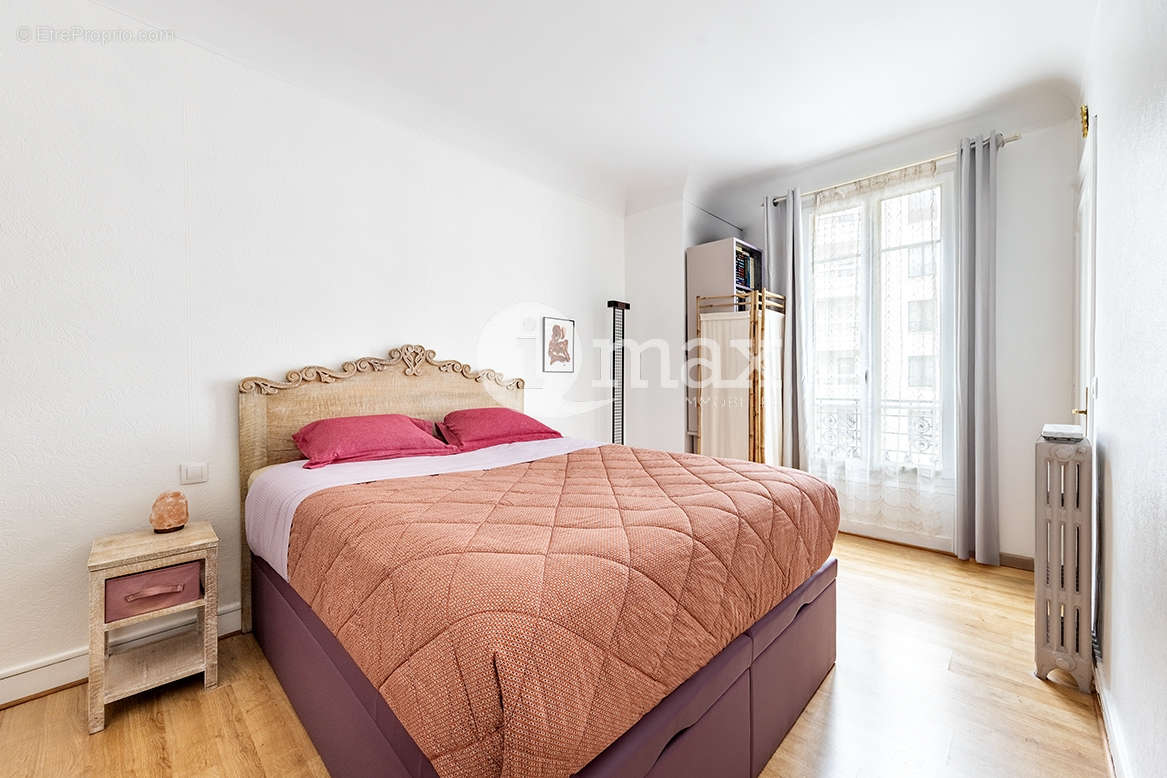 Appartement à LEVALLOIS-PERRET