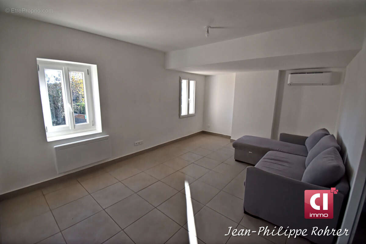 Appartement à BESSE-SUR-ISSOLE