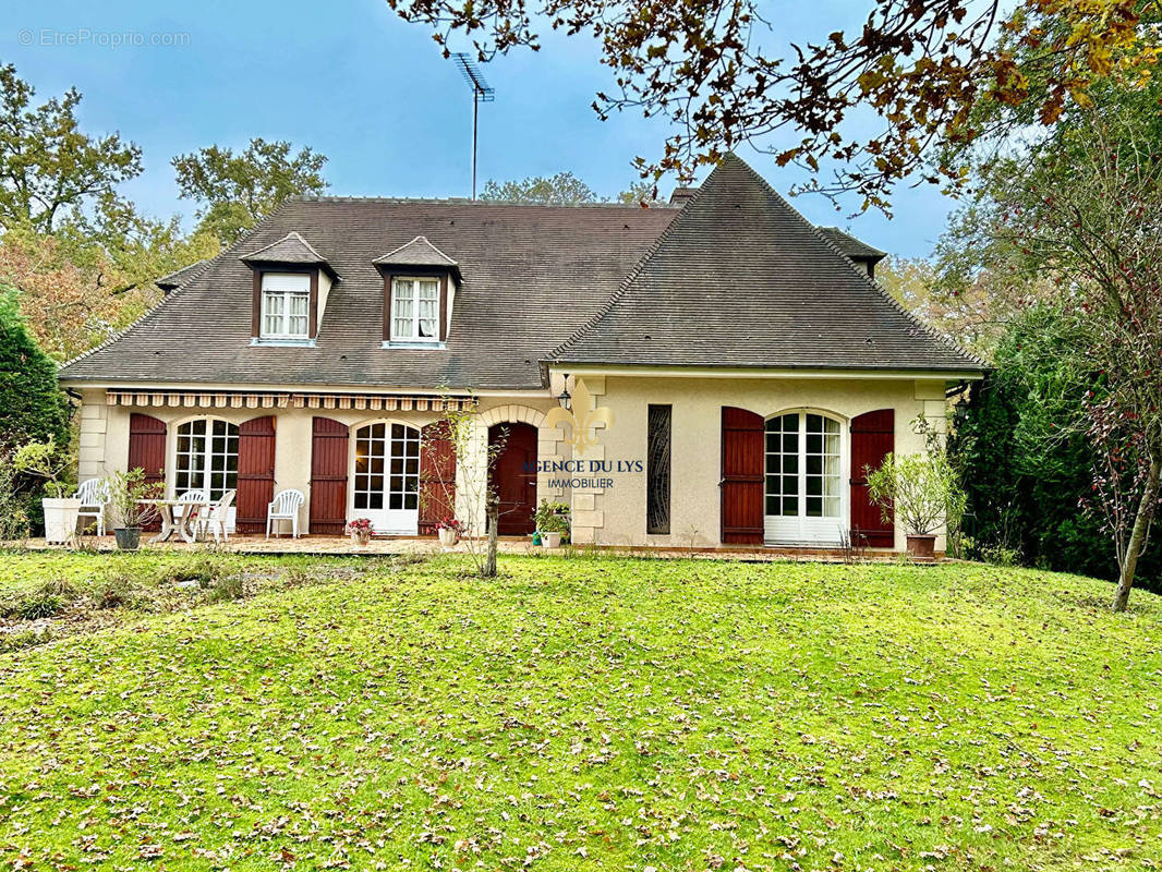 Maison à LAMORLAYE