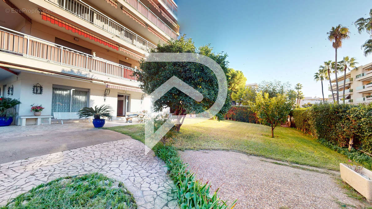 Appartement à CAGNES-SUR-MER