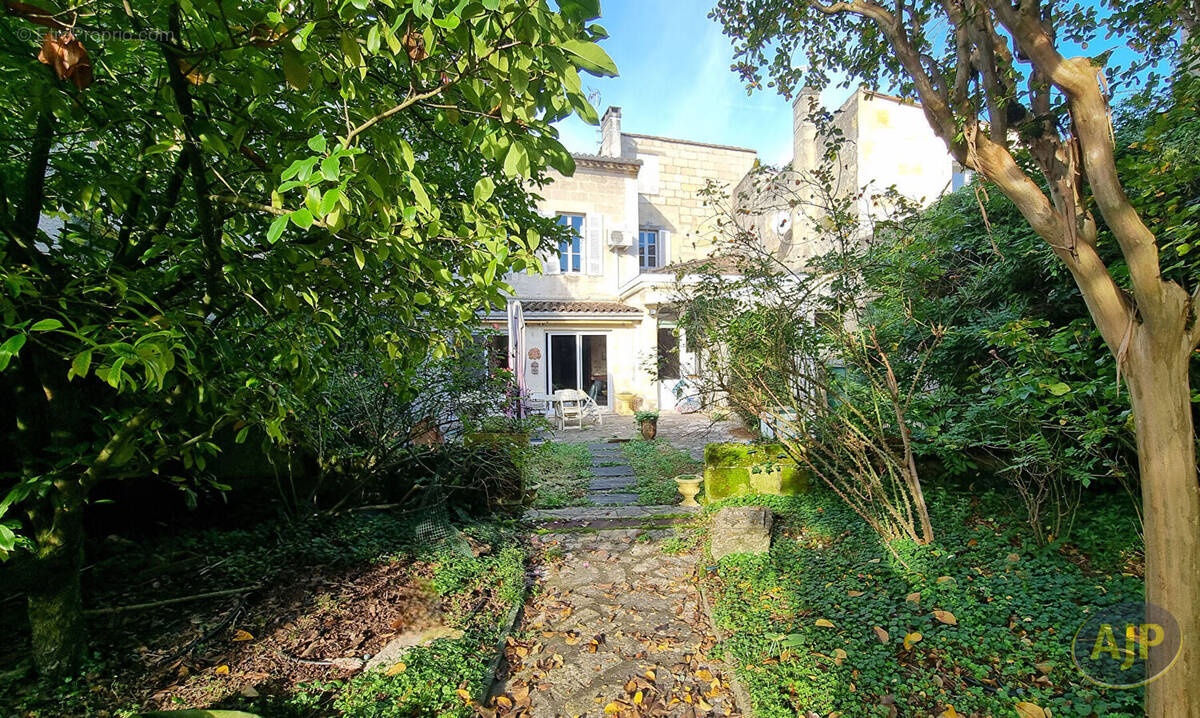 Maison à LIBOURNE