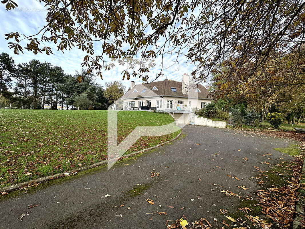 Maison à BEAUVOIS-EN-CAMBRESIS