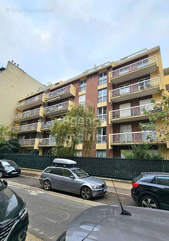 Appartement à ASNIERES-SUR-SEINE