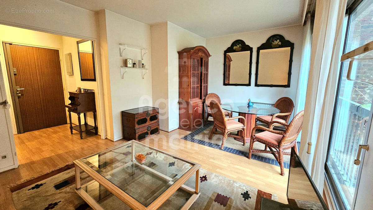 Appartement à ASNIERES-SUR-SEINE