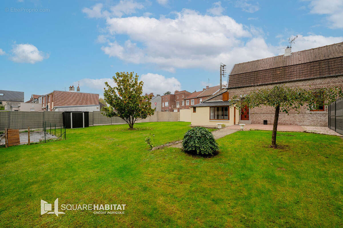 Maison à LAMBRES-LEZ-DOUAI