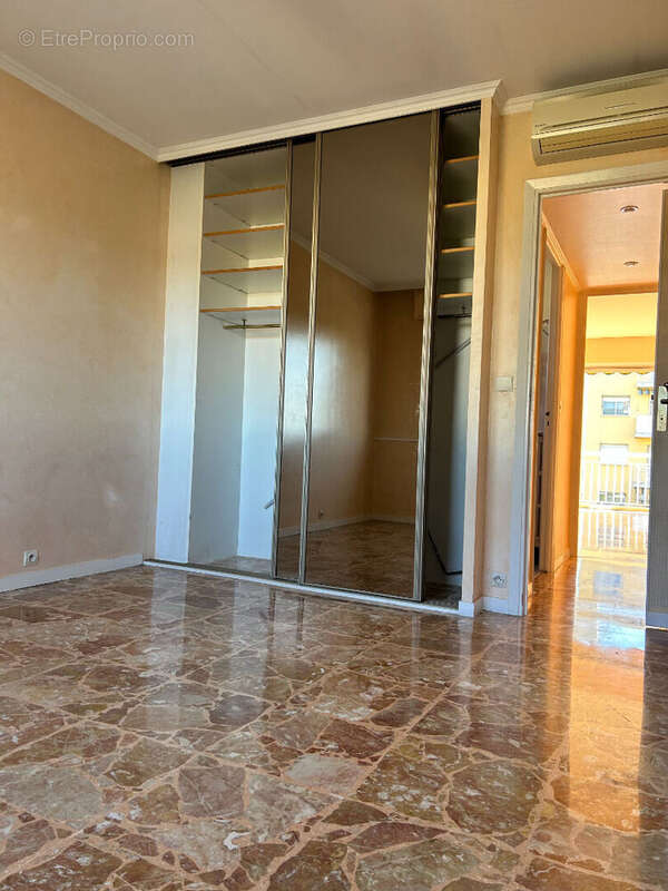 Appartement à CAGNES-SUR-MER