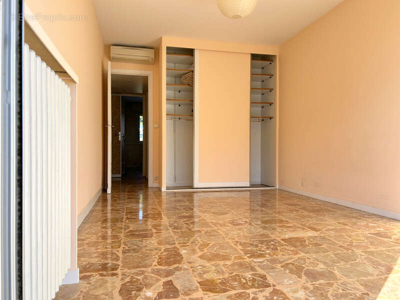 Appartement à CAGNES-SUR-MER