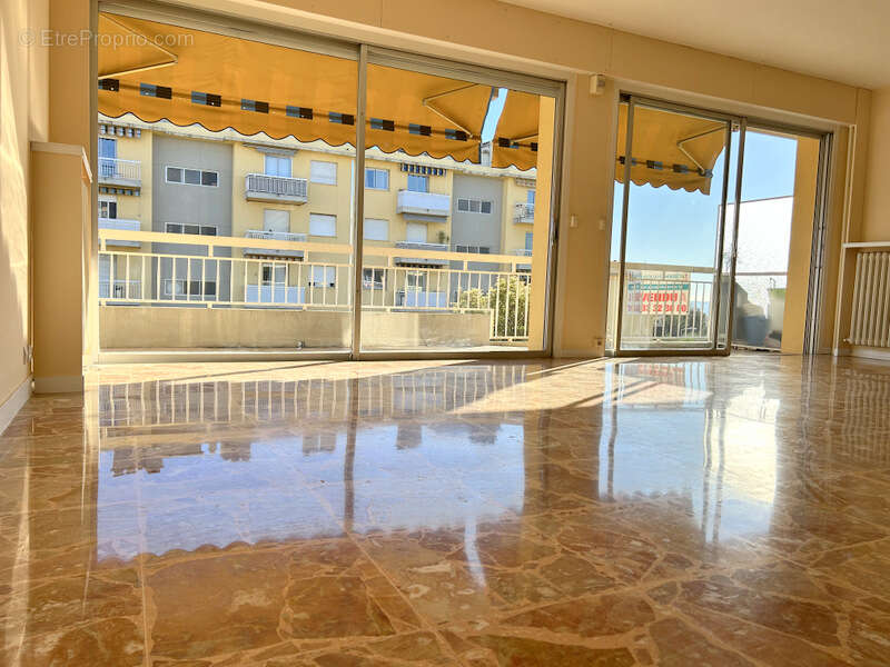 Appartement à CAGNES-SUR-MER