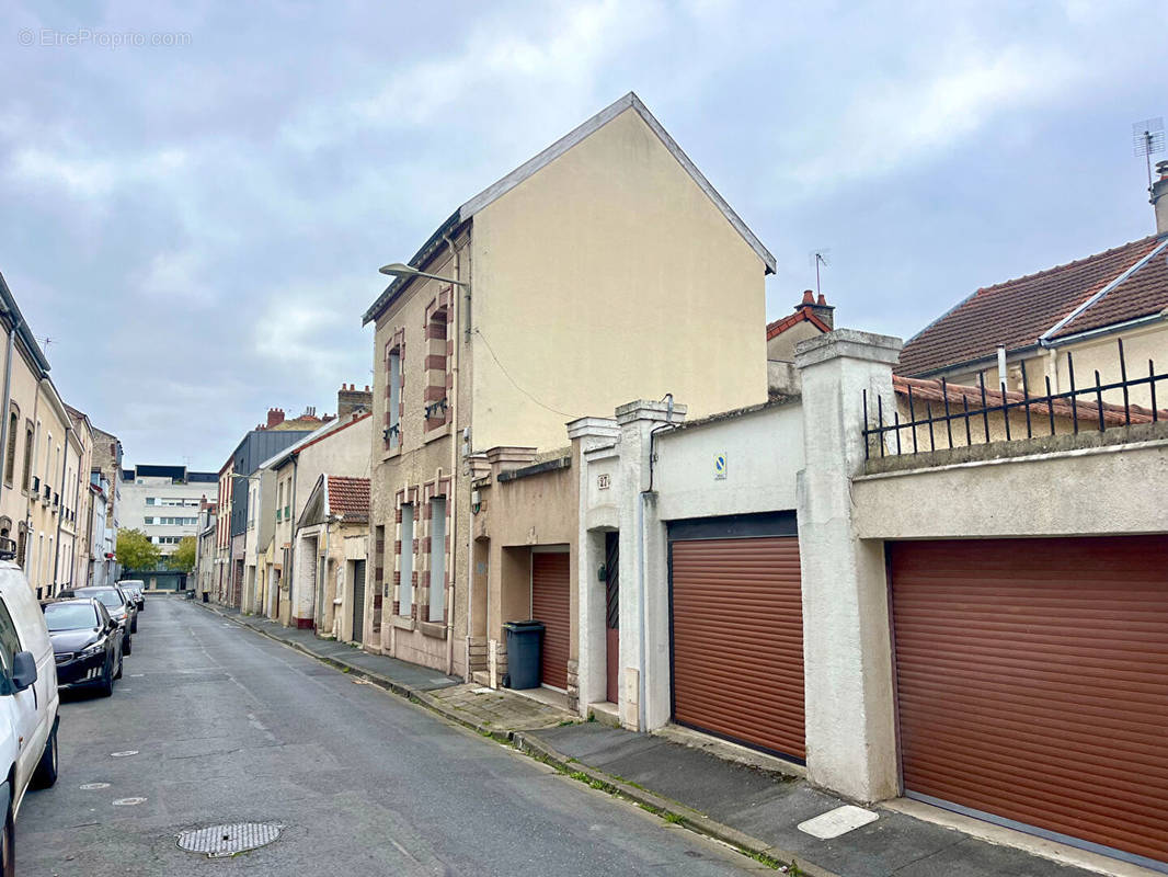 Maison à REIMS