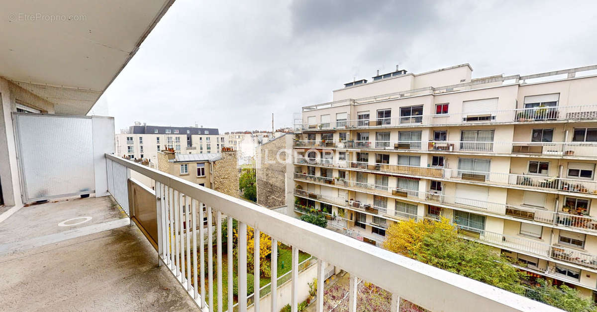 Appartement à PARIS-11E