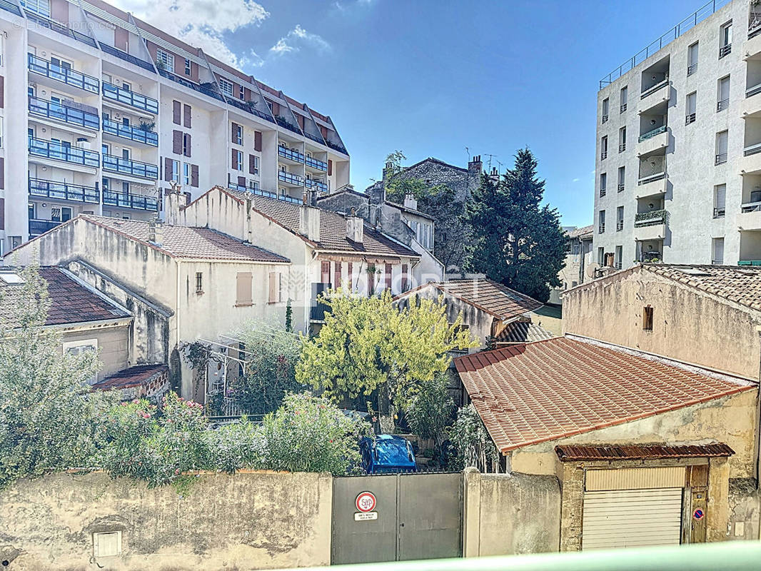 Appartement à MARSEILLE-8E