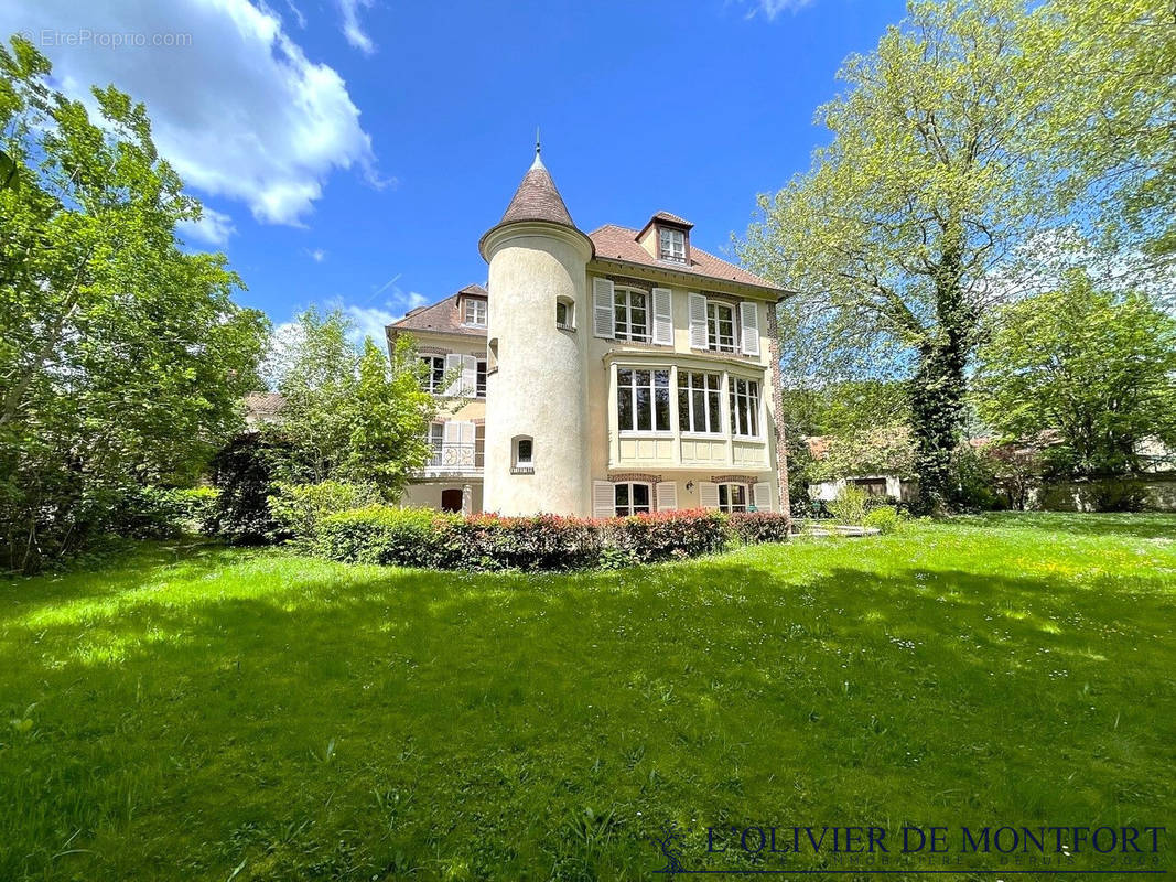 Maison à MONTFORT-L&#039;AMAURY